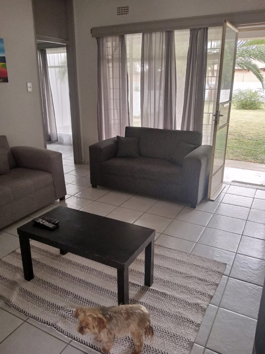 3 Bedroom Property for Sale in Seemeeupark Free State